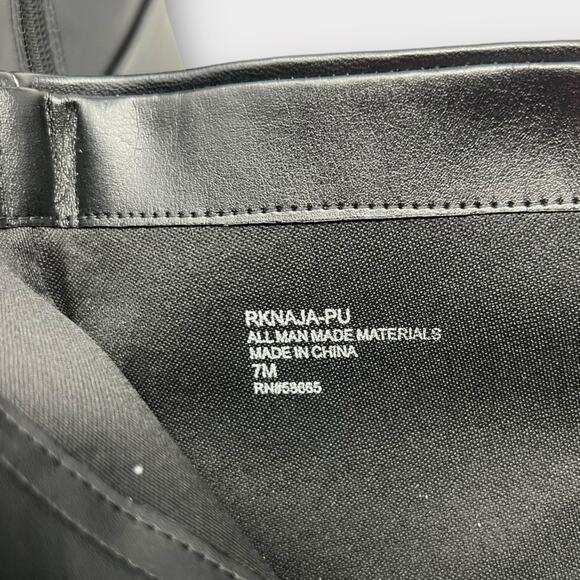 Nordstrom Rack Naja Faux Leather Ankle Bootie Size 7 - Picture 6 of 7